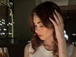 chat room live sex cam LuxeLina