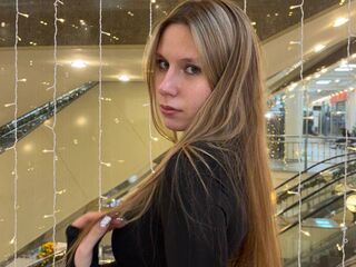 live cam girl picture LydaCentorino
