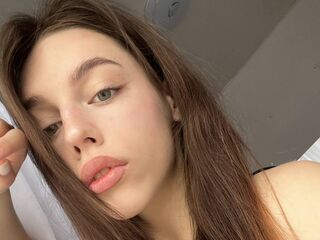 webcam babe chat room LyraMoonshadow