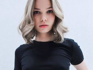 cam girl sex photo MarielMessina