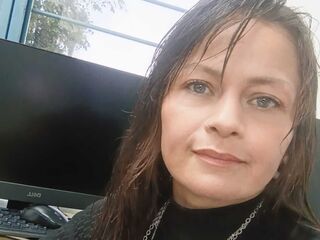 free live webcam sex MelissaGomez