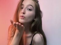 beautiful webcamgirl MichaelaDelly