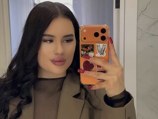 webcam show MilaCrew