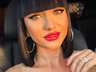 naked camgirl masturbating with dildo MysticElly