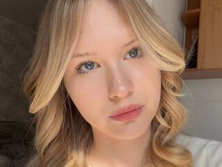 naked camgirl gallery NanceyMonteverde