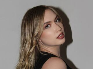topless NicoleRicii