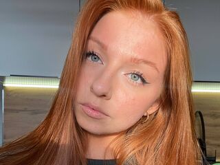adult webcam NicoleTatako
