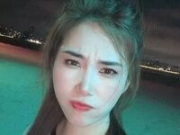 masturbating camgirl Qinbao