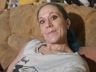 camgirl webcam RamonikaAlice