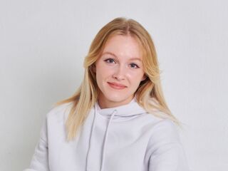 camgirl fingering pussy RhonaBrechtel