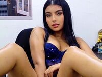 naked girl with webcam masturbating with dildo SalomeJohnes