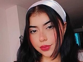 girl showing pussy SalomeKio