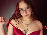 camwhore masturbating with sextoy SaritaDay