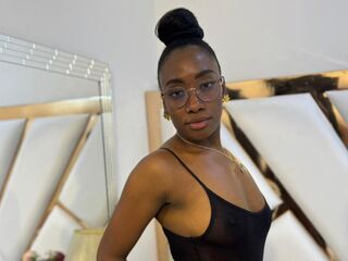 hot live girl SelenaHadid