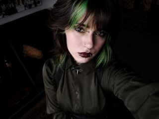 sexy camgirl chat ShadowBelle
