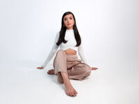 shaved pussy cam Shennoa