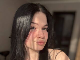 chat room webcam photo ShonaMellerson