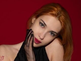 naked cam girl masturbating with dildo ShoshanaDesilva