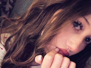 webcamgirl chatroom SimonaHaley