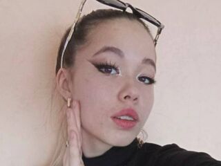 hot cam girl fingering pussy SteffaniePons