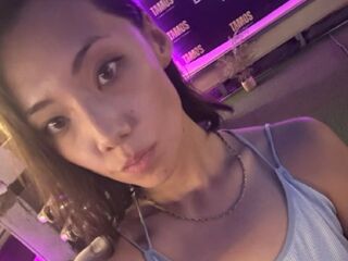 cam strip tease TiffanyBoster