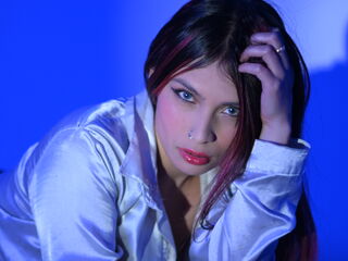 naked cam chat TiffanySuarez