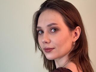 webcam babe chat room ToniDeyette