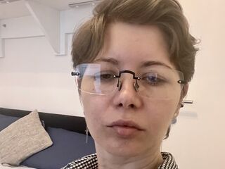 girl cam naked VelvetVenom