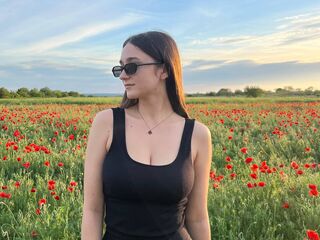naked girl with cam masturbating WillettaMagett