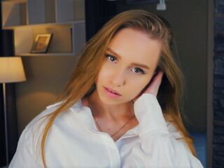 camgirl playing with sex toy WilonaFurr