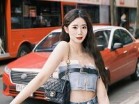 camgirl live YiyiChen